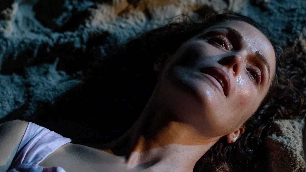 Bacaklarım Olsaydı Seni Tekmelerdim